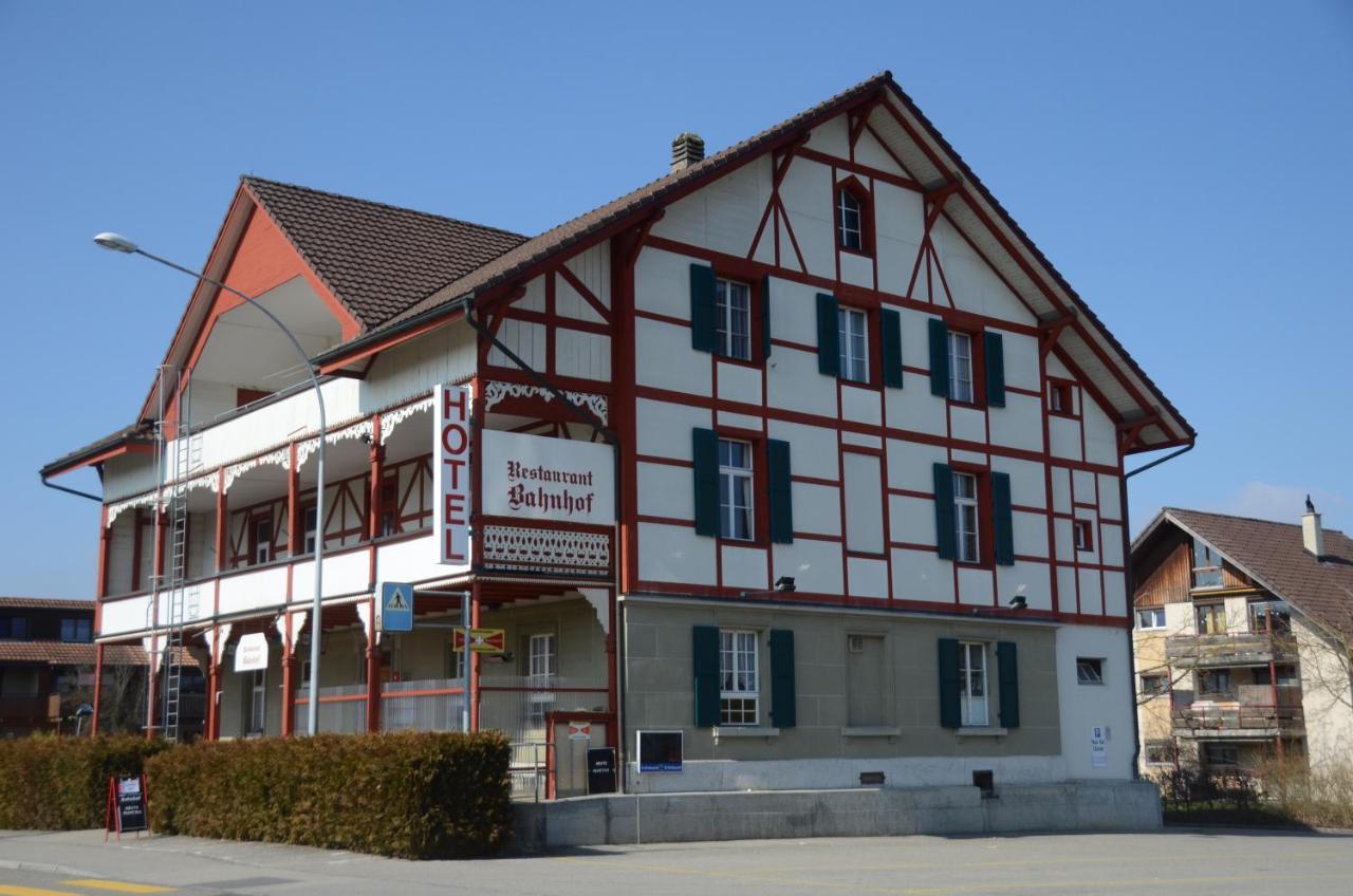 Hotel Restaurant Bahnhof Schüpfen Extérieur photo