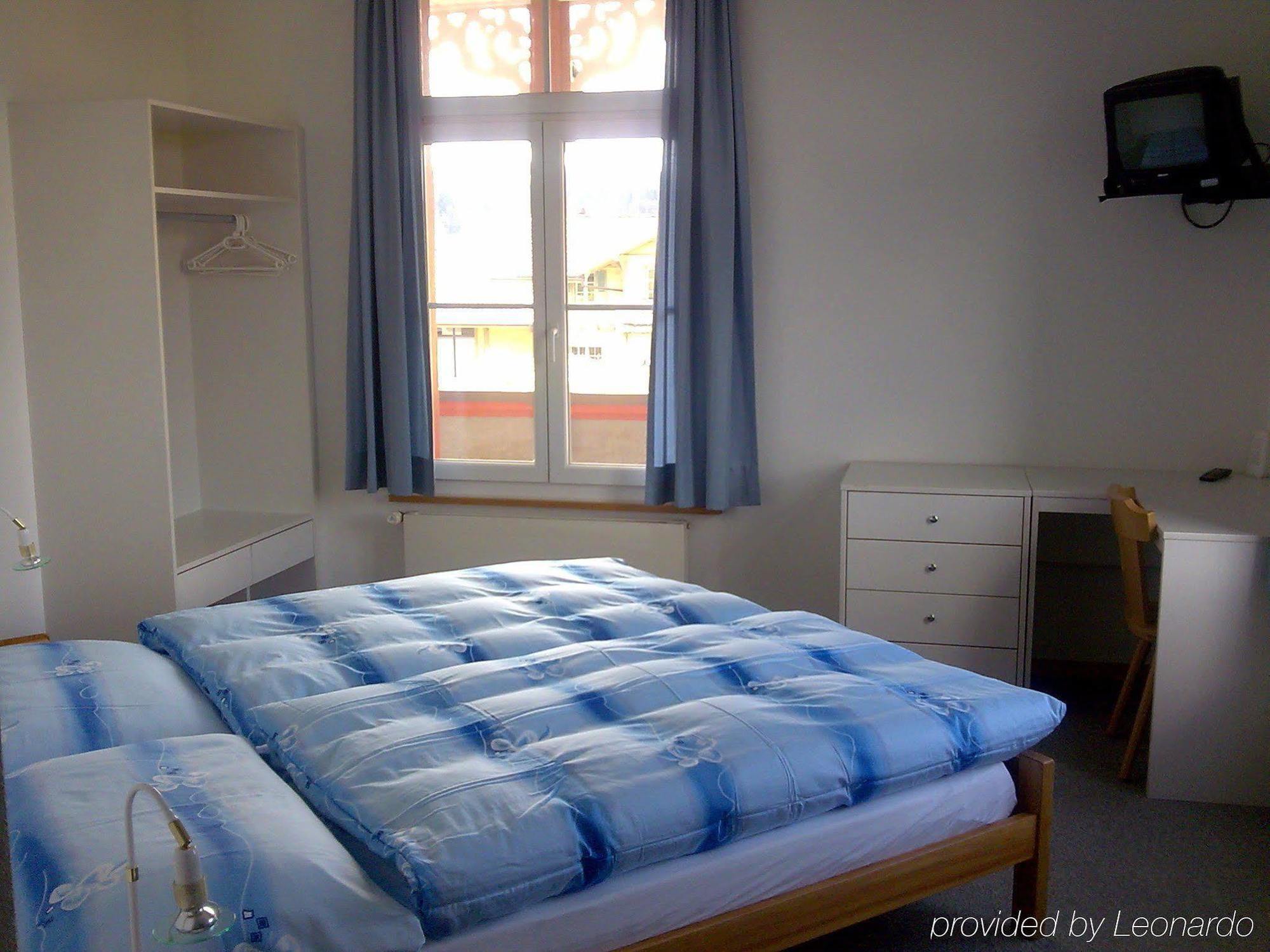 Hotel Restaurant Bahnhof Schüpfen Chambre photo